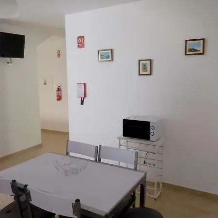 Casa Amarela By Umbral פרה