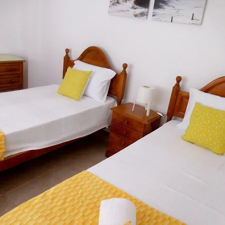 Casa Amarela By Umbral Holiday home Pera