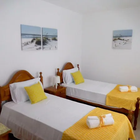 Casa Amarela By Umbral 培拉